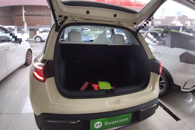 Used Geely Galaxy Geome 2025 UP 410km Exploration+ Edition Trunk