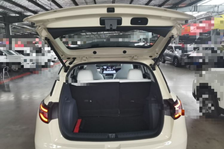 Used Geely Galaxy Geome 2025 UP 410km Exploration+ Edition Trunk