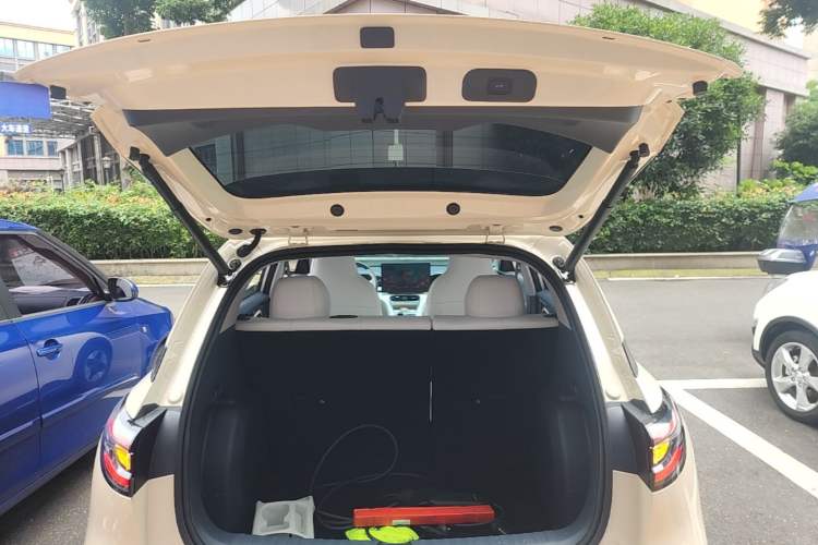 Used Geely Galaxy Geome 2025 310km Dream Edition Trunk