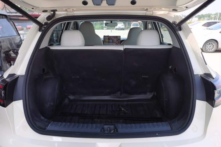 Used Geely Galaxy Geome 2025 310km Dream Edition Trunk