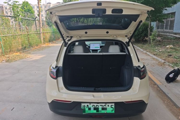Used Geely Galaxy Geome 2025 UP 410km Exploration+ Edition Trunk