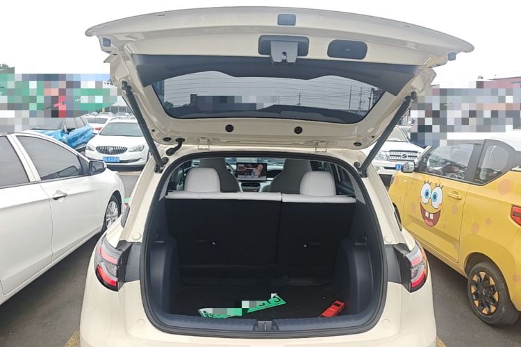 Used Geely Galaxy Geome 2025 310km Dream Edition Trunk