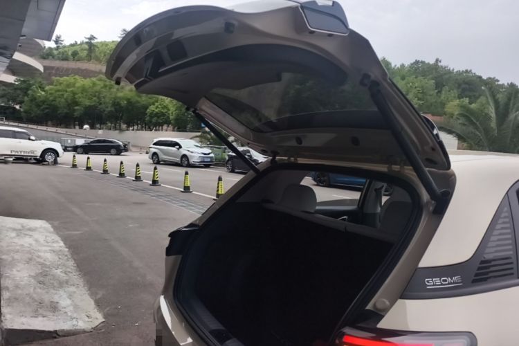 Used Geely Galaxy Geome 2025 310km Dream Edition Trunk