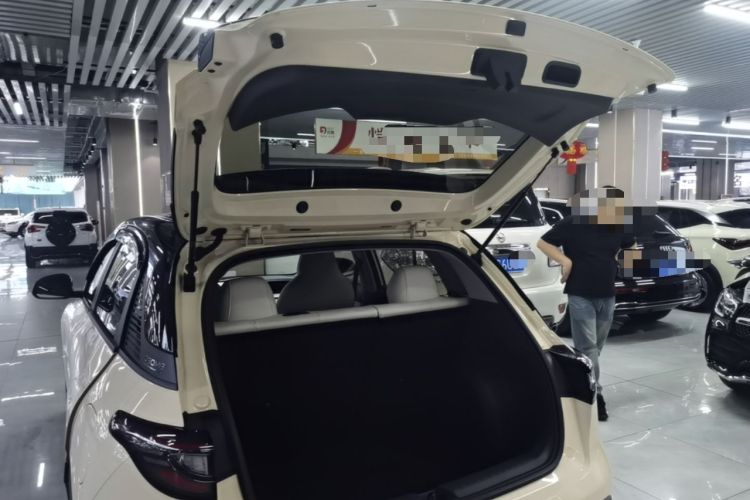 Used Geely Galaxy Geome 2025 310km Youth Edition Trunk