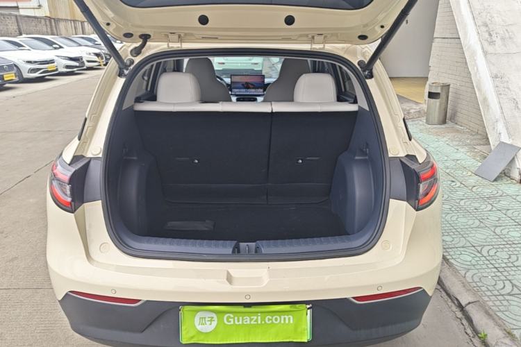 Used Geely Galaxy Geome 2025 310km Dream Edition Trunk