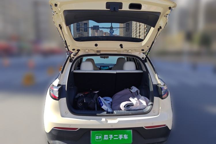 Used Geely Galaxy Geome 2025 310km Youth Edition Trunk