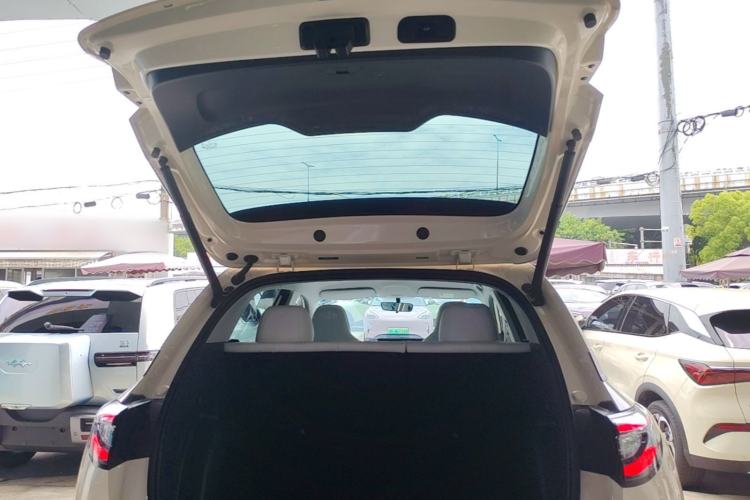 Used Geely Galaxy Geome 2025 310km Dream Edition Trunk