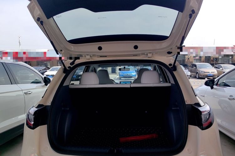 Used Geely Galaxy Geome 2025 310km Youth Edition Trunk