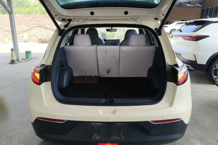 Used Geely Galaxy Geome 2025 310km Dream Edition Trunk