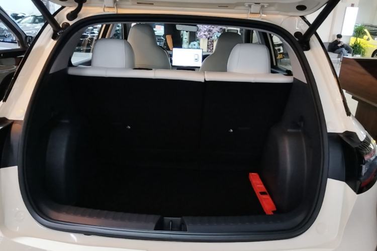 Used Geely Galaxy Geome 2025 UP 410km Exploration+ Edition Trunk