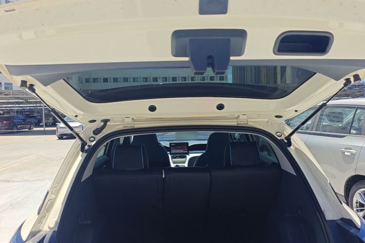 Used Geely Galaxy Geome 2025 310km Youth Edition Trunk