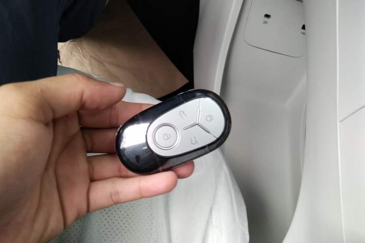Used Geely Galaxy Geome 2025 310km Youth Edition Vehicle Key