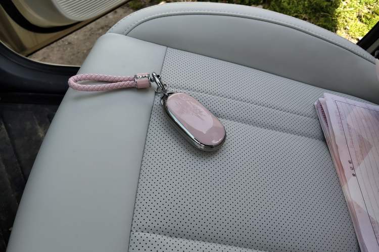 Used Geely Galaxy Geome 2025 410 km Free Version Vehicle Key