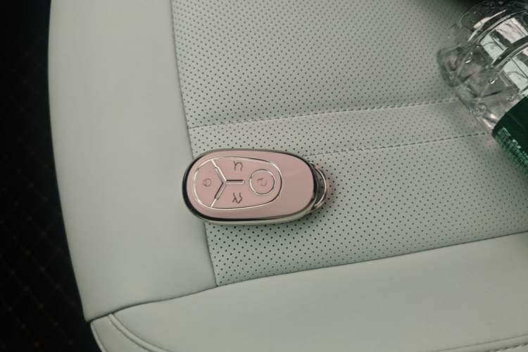 Used Geely Galaxy Geome 2025 310km Youth Edition Vehicle Key