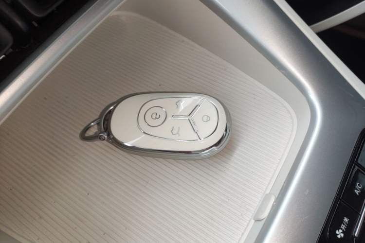 Used Geely Galaxy Geome 2025 UP 410km Exploration Edition Vehicle Key