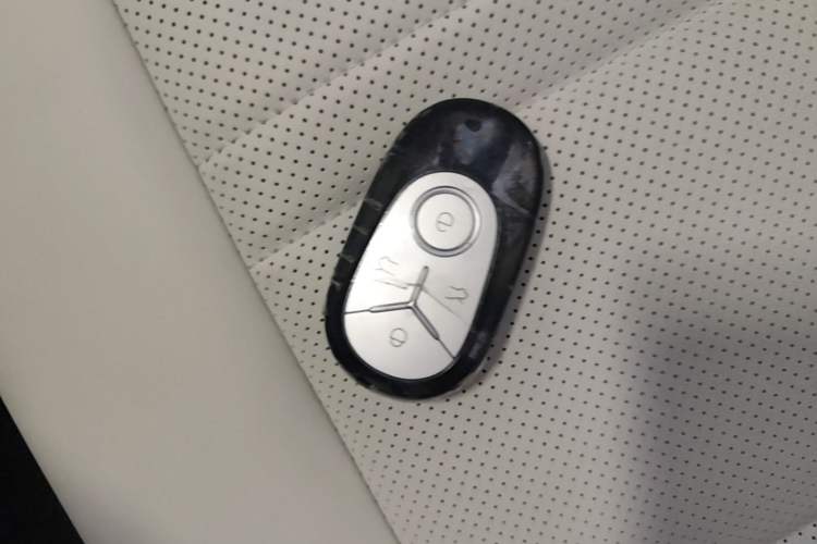 Used Geely Galaxy Geome 2025 410 km Free Version Vehicle Key