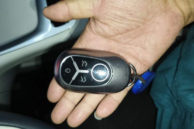 Used Geely Galaxy Geome 2025 UP 410km Exploration Edition Vehicle Key