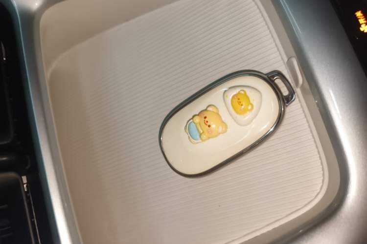 Used Geely Galaxy Geome 2025 410 km Free Version Vehicle Key