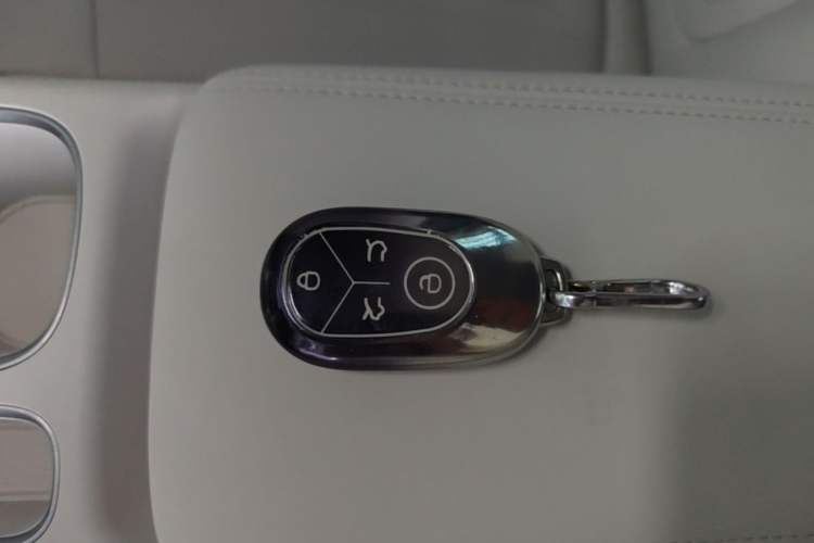 Used Geely Galaxy Geome 2025 310km Youth Edition Vehicle Key