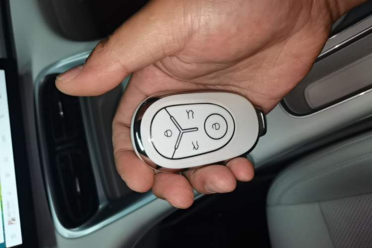 Used Geely Galaxy Geome 2025 310km Youth Edition Vehicle Key