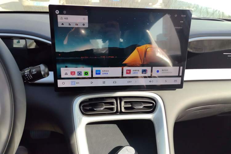 Used Geely Galaxy Geome 2026 Model 310km Dream Edition Audio And AC Panel