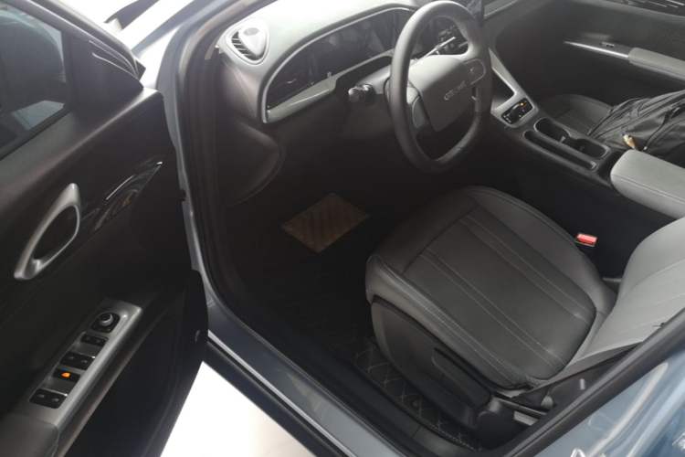 Used Geely Galaxy Geome 2026 Model 310km Youth Edition Driver Seat