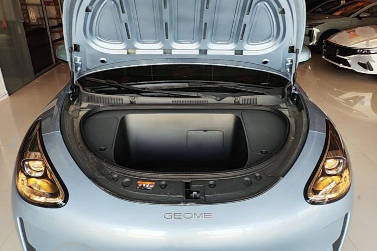 Used Geely Galaxy Geome 2026 Model 310km Youth Edition Engine Bay