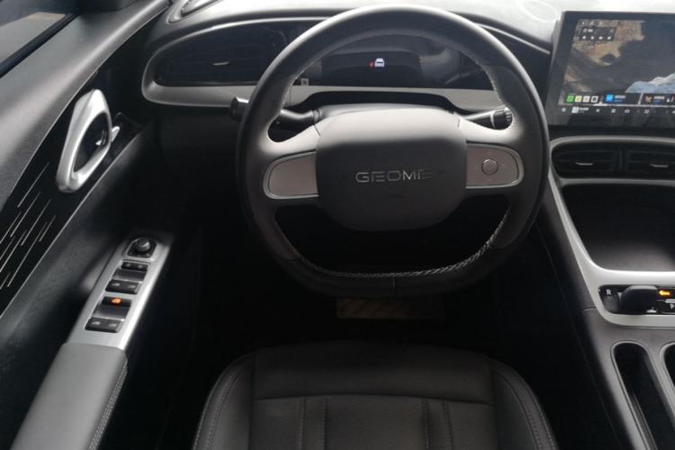 Used Geely Galaxy Geome 2026 Model 310km Youth Edition Steering Wheel