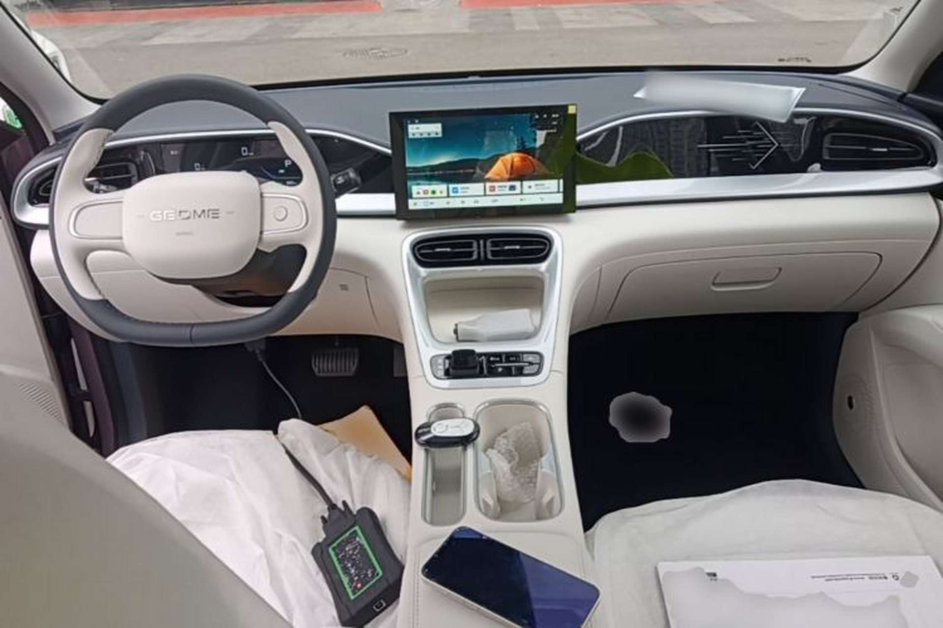 Used Geely Galaxy Geome 2026 Model 310km Youth Edition Center Console