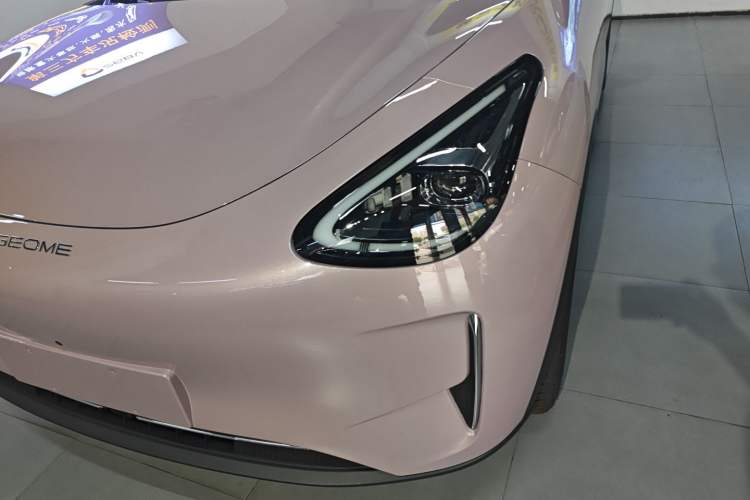 Used Geely Galaxy Geome 2026 Model 310km Dream Edition Left Front Headlight
