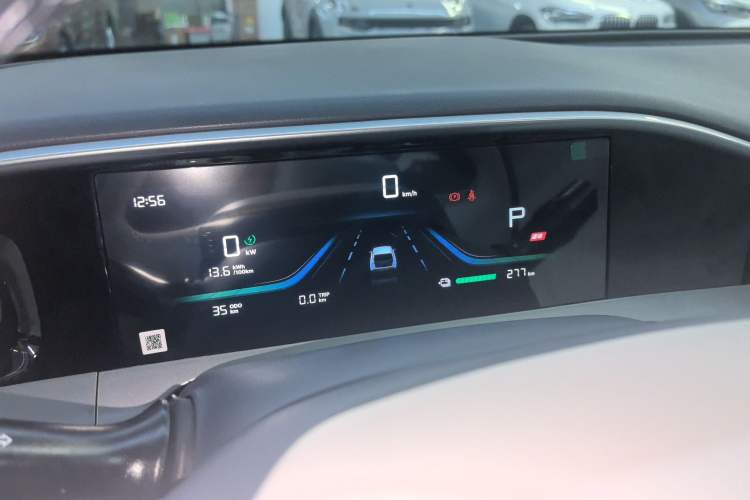 Used Geely Galaxy Geome 2026 Model 310km Youth Edition Odometer Close Up