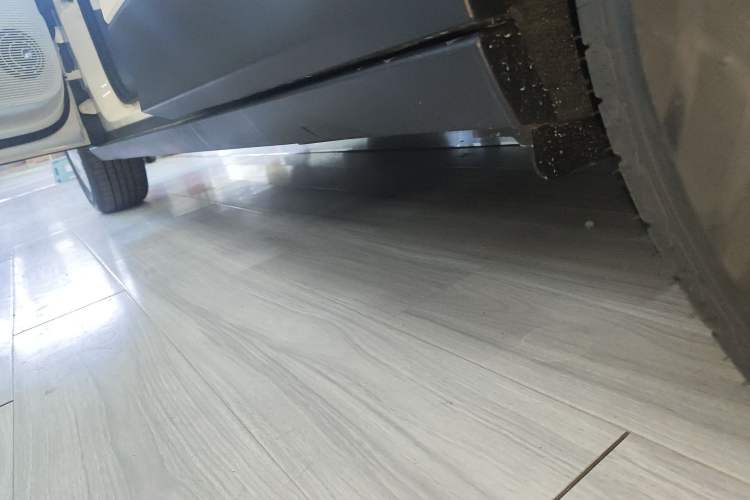 Used Geely Galaxy Geome 2026 Model 310km Youth Edition Right Side Sill