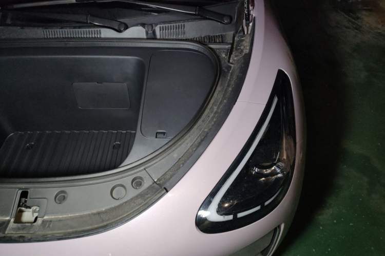 Used Geely Galaxy Geome 2026 Model 410km Exploration Edition Engine Bay Left