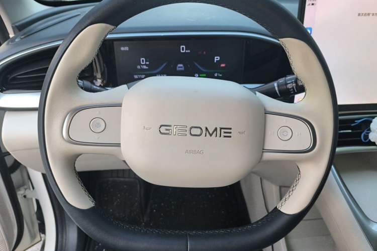 Used Geely Galaxy Geome 2026 Model 310km Dream Edition Steering Wheel
