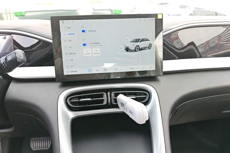 Used Geely Galaxy Geome 2026 Model 310km Youth Edition Audio And AC Panel