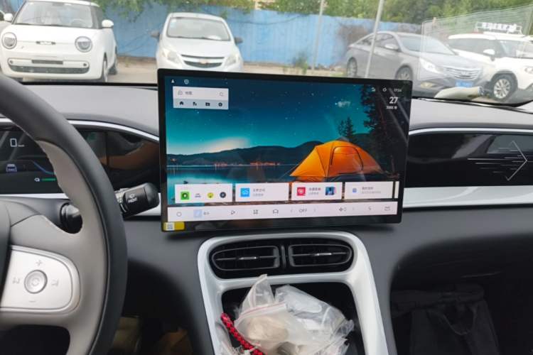 Used Geely Galaxy Geome 2026 Model 310km Dream Edition Audio And AC Panel