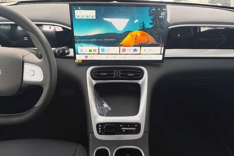 Used Geely Galaxy Geome 2026 Model 310km Dream Edition Audio And AC Panel