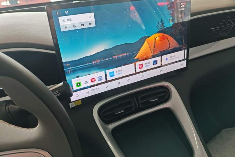 Used Geely Galaxy Geome 2026 Model 310km Dream Edition Audio And AC Panel