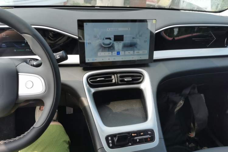 Used Geely Galaxy Geome 2026 Model 310km Youth Edition Audio And AC Panel