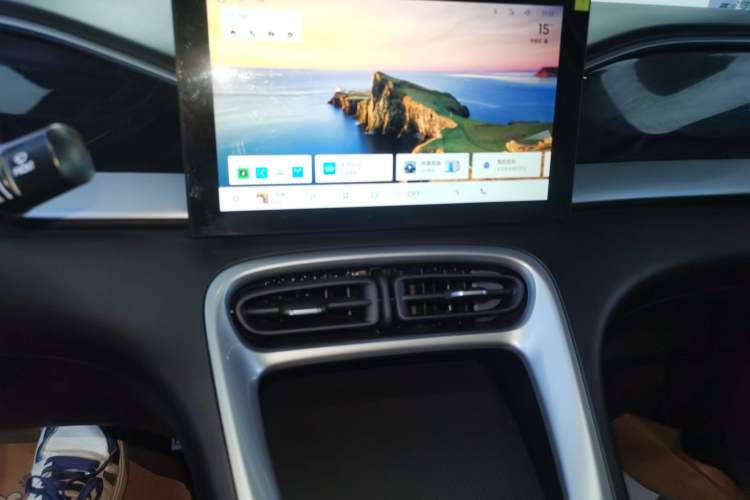 Used Geely Galaxy Geome 2026 Model 310km Youth Edition Audio And AC Panel