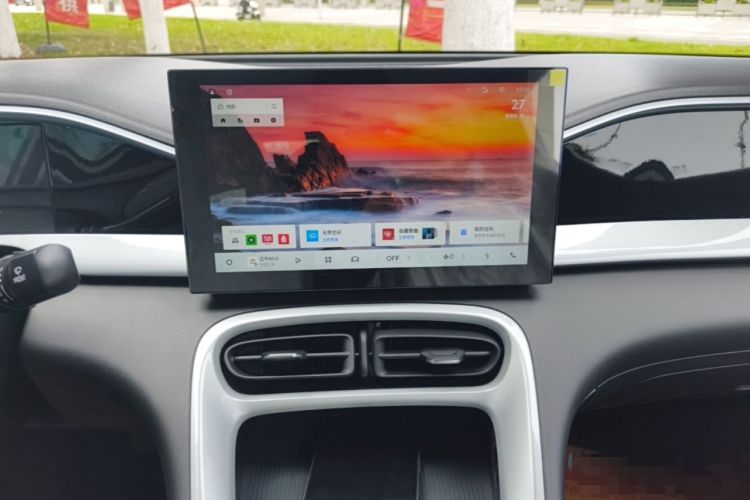 Used Geely Galaxy Geome 2026 Model 310km Dream Edition Audio And AC Panel