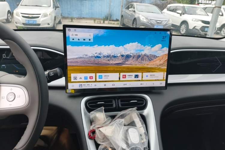Used Geely Galaxy Geome 2026 Model 410km Freedom Edition Audio And AC Panel