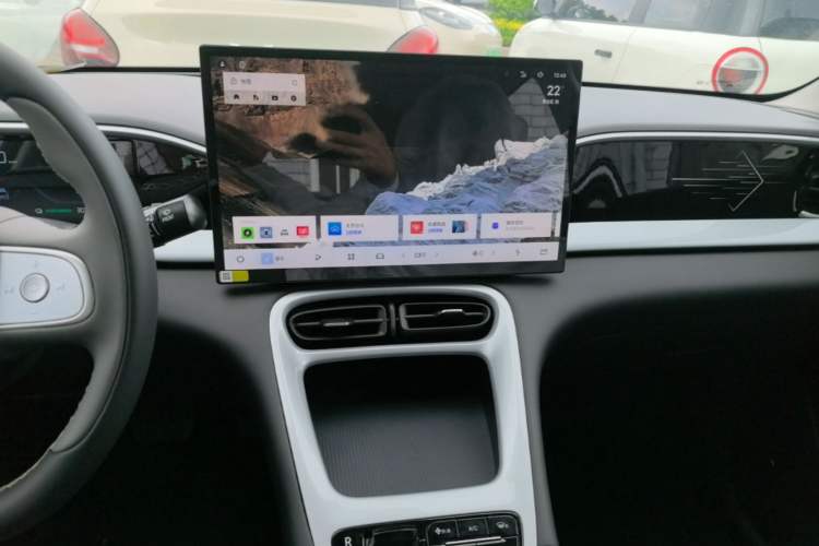 Used Geely Galaxy Geome 2026 Model 310km Dream Edition Audio And AC Panel