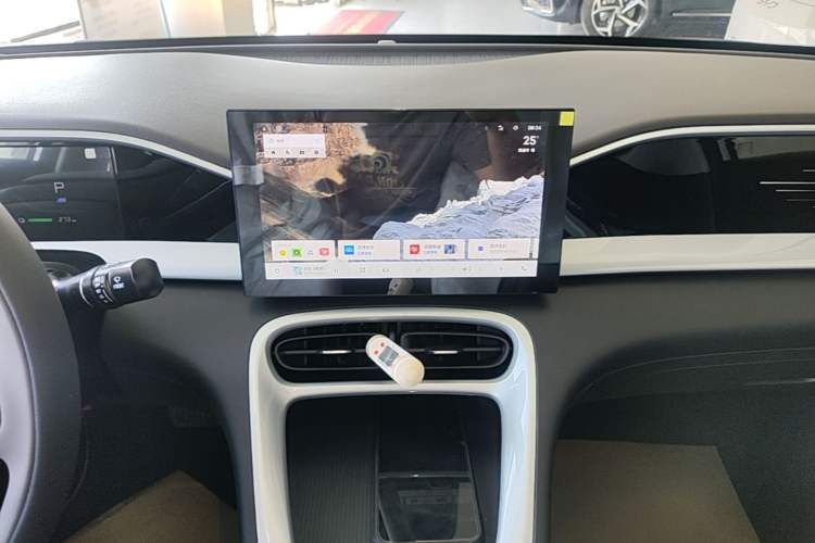 Used Geely Galaxy Geome 2026 Model 310km Youth Edition Audio And AC Panel