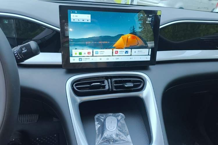 Used Geely Galaxy Geome 2026 Model 310km Youth Edition Audio And AC Panel