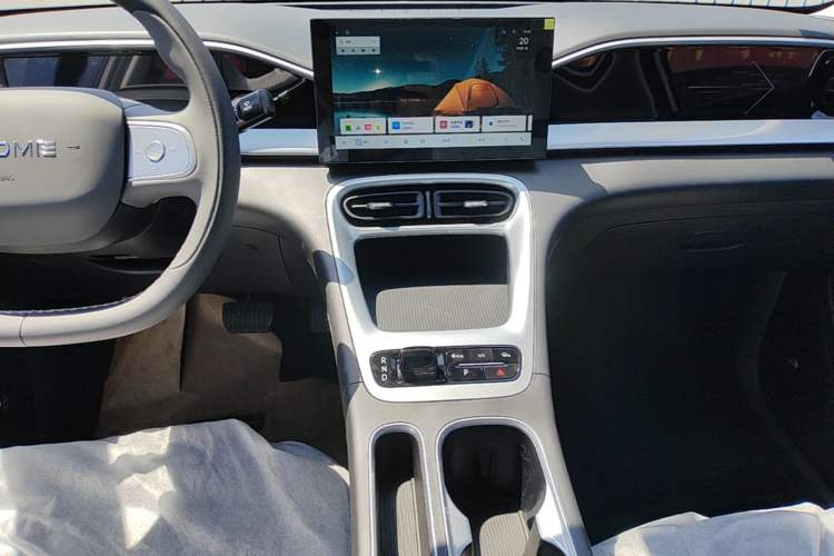 Used Geely Galaxy Geome 2026 Model 310km Youth Edition Audio And AC Panel
