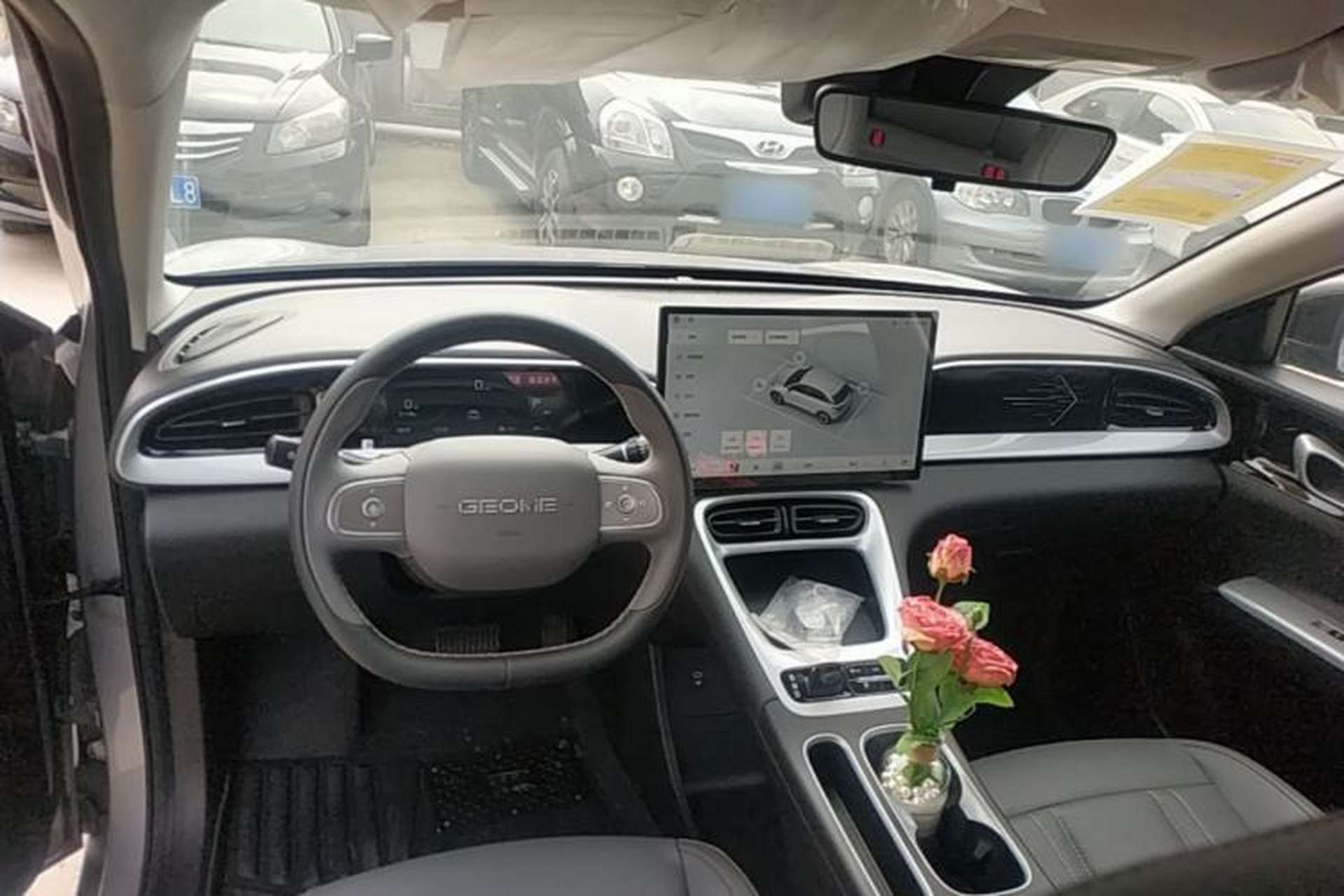 Used Geely Galaxy Geome 2026 Model 310km Dream Edition Center Console