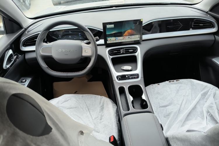 Used Geely Galaxy Geome 2026 Model 310km Youth Edition Center Console
