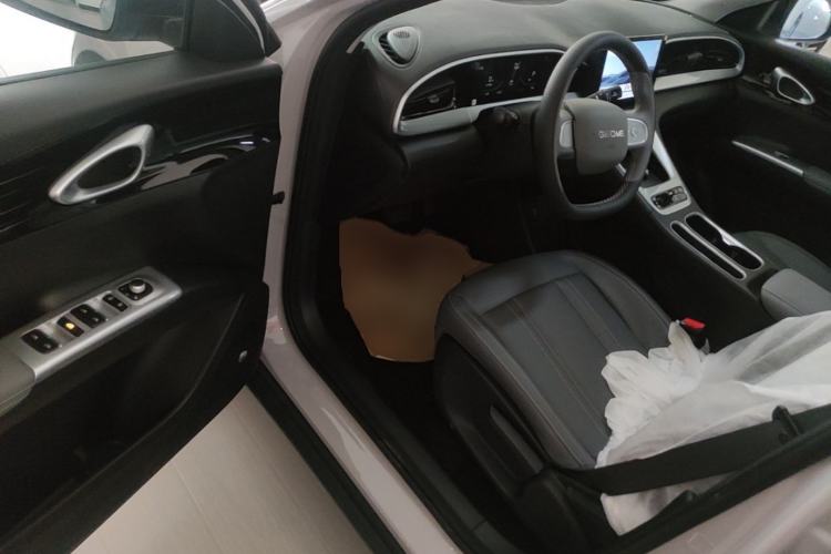 Used Geely Galaxy Geome 2026 Model 310km Youth Edition Driver Seat