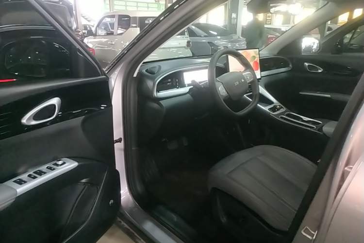 Used Geely Galaxy Geome 2026 Model 410km Exploration Edition Driver Seat